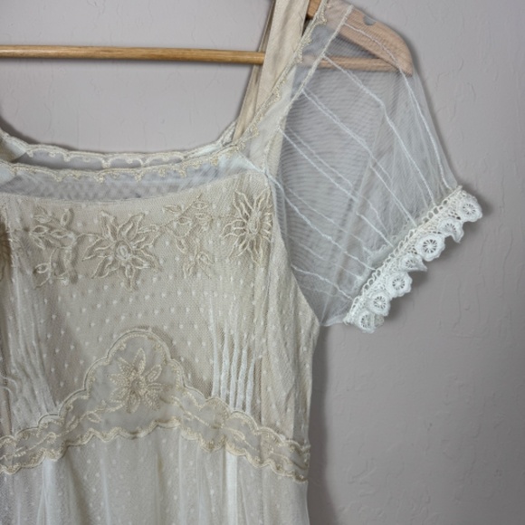 NATAYA Vintage Garden Party Gown in Ivory 40823 - Picture 6 of 16